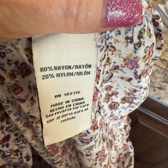 NWT Zac & rachel size 3X smocked blouse, short sleeves - Picture 6 of 9